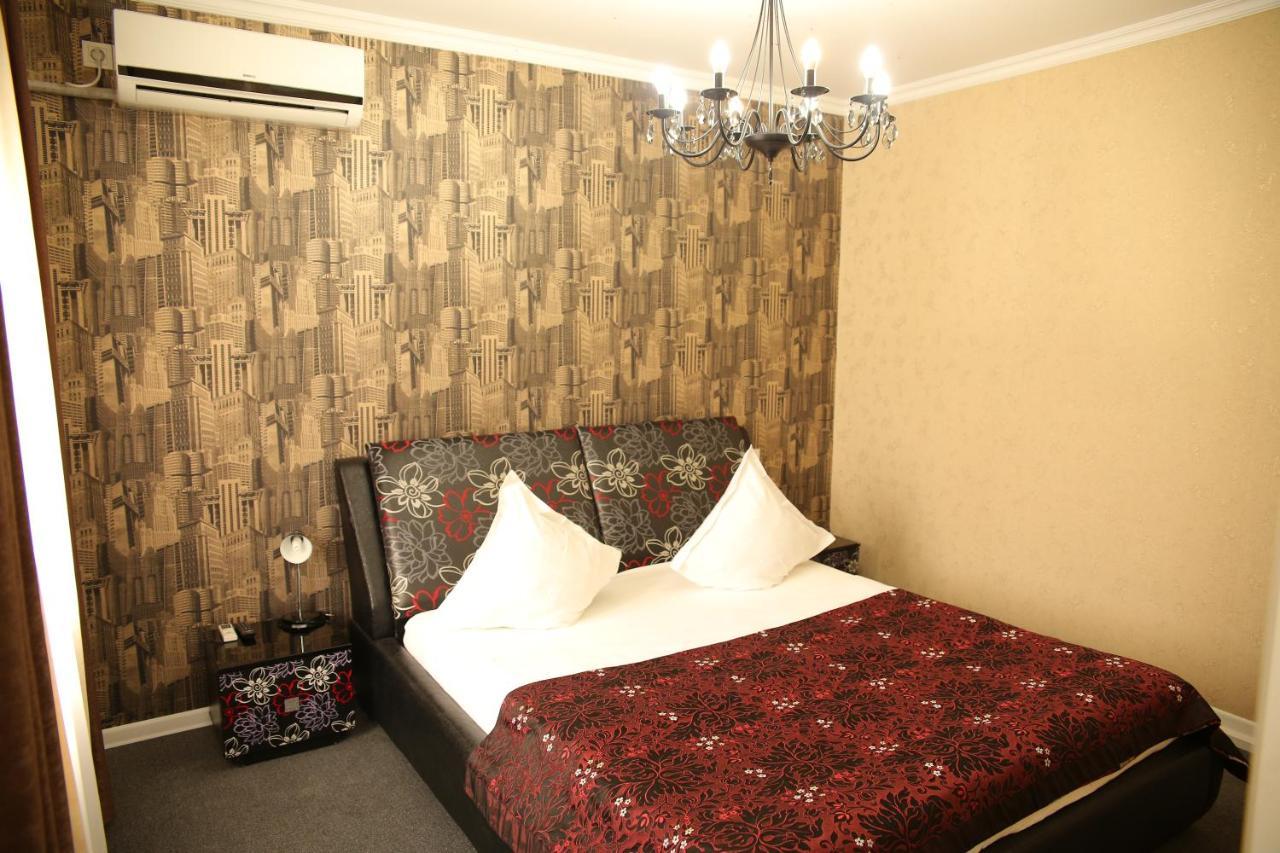 Sweet Home Hotel Atyrau Exterior photo